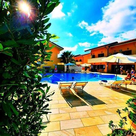Conca Degli Dei Aparthotel Paestum Exterior photo